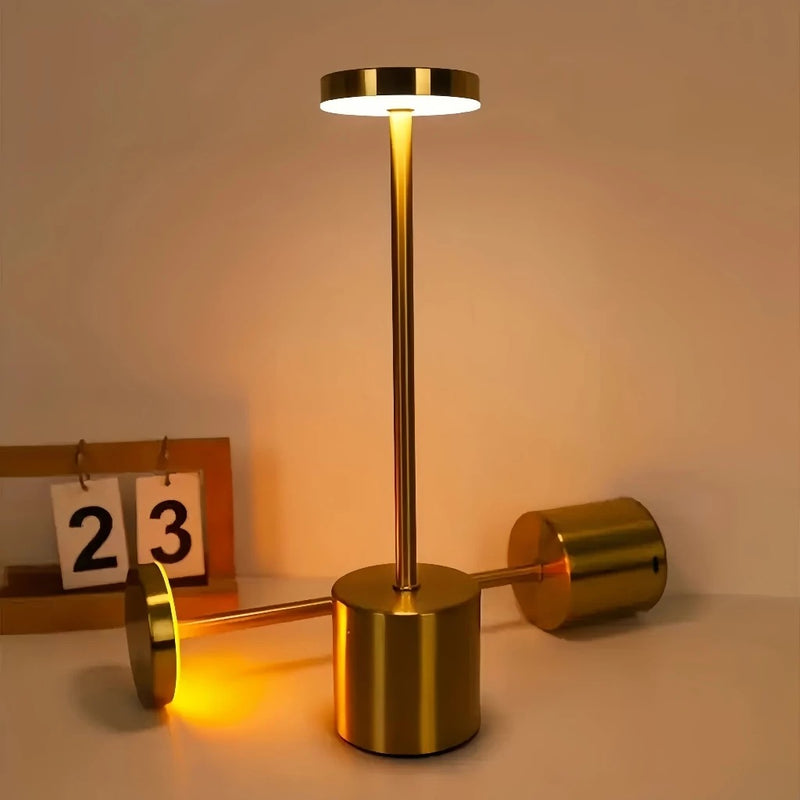 Luminária de Mesa Abajur Cabeceira Escrivaninha LED 3 em 1 Recarregável Tipo C